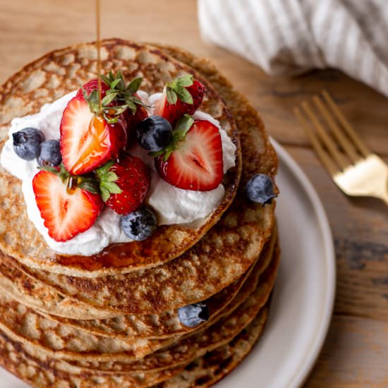 3 Ingredient Vegan Pancakes (GF)