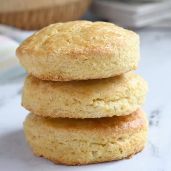 Fluffy Cornmeal Biscuits