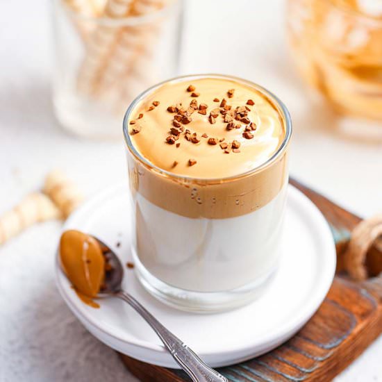 Dalgona Coffee