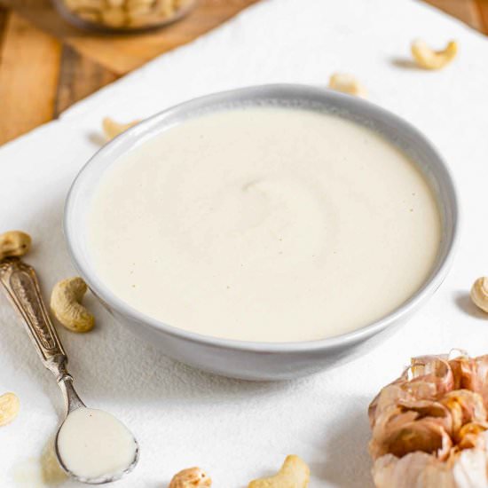 Roasted Garlic Cashew Cream