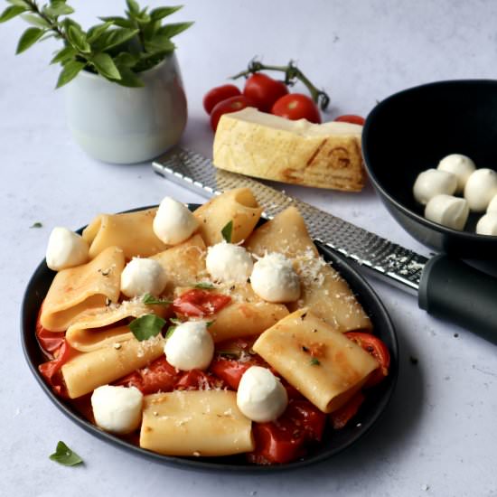 Italian Paccheri Caprese