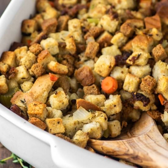 Old Fashioned Bread Stuffing