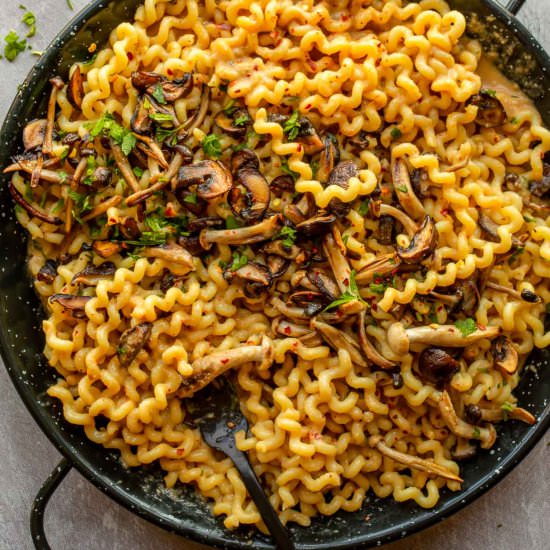 Creamy Spicy Miso Pasta