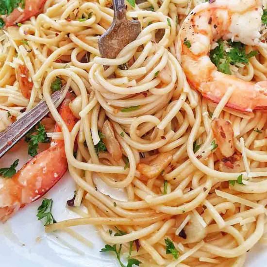 Garlic Prawn Spaghetti