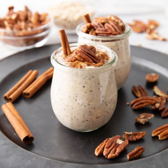 Maple Pecan Overnight Oats