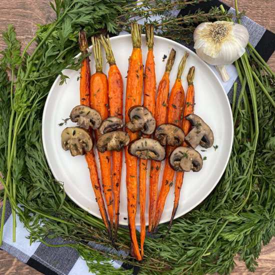 Roasted Garlic Carrots & Mushrooms