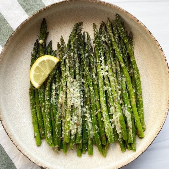 Air Fryer Lemon Parmesan Asparagus