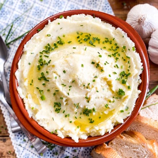 The BEST Mashed Potatoes