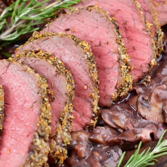 Beef Tenderloin w/Mushroom Red Wine