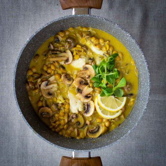 Saffron Garbanzo Beans