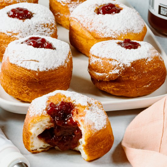 Vegan Sufganiyot (Jelly Donuts)