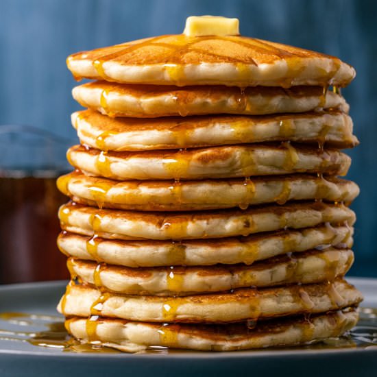 Vegan Buttermilk Pancakes