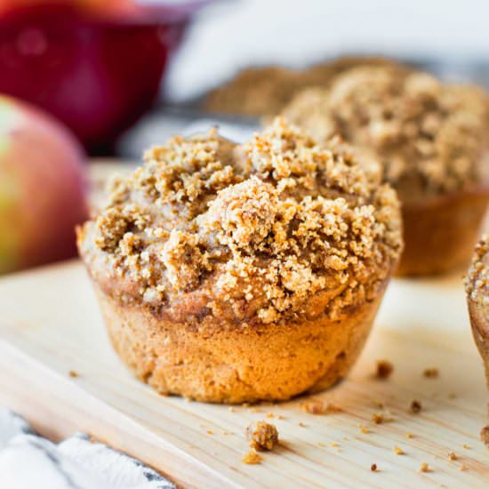 Healthy Apple Cobbler Muffins