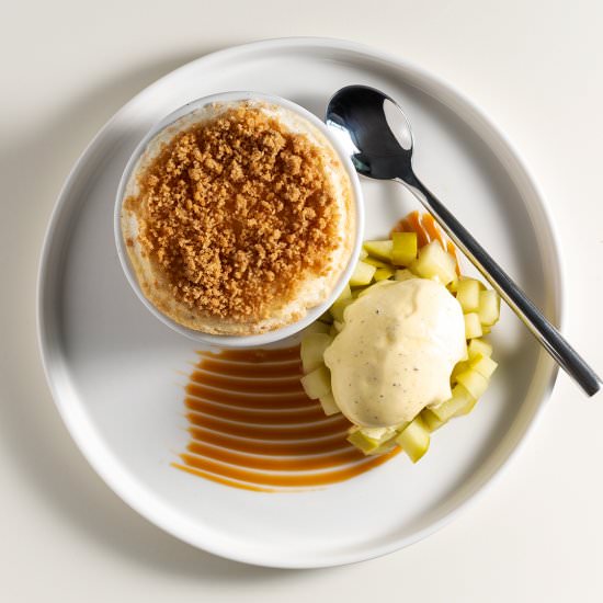 apple crumble soufflé