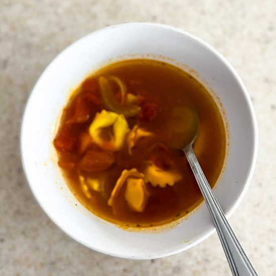 Tomato – Tortellini Soup