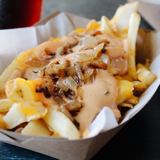 Animal Fries with Magnifisauce