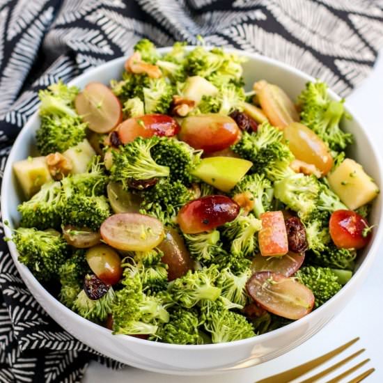Broccoli Grape Salad without Mayo