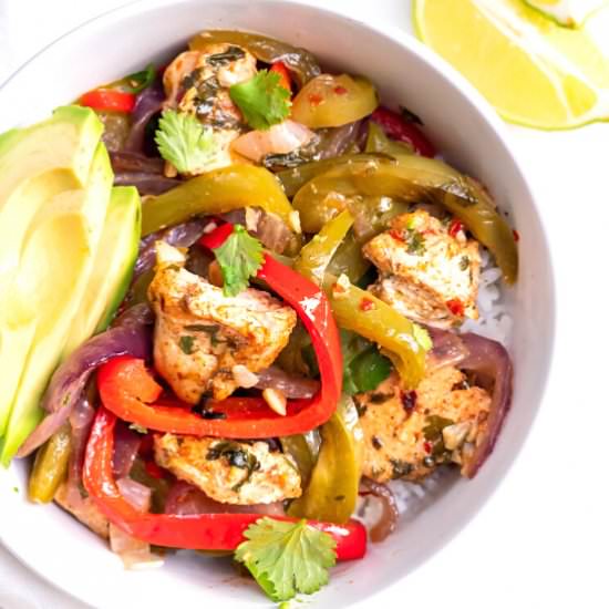 Healthy Baked Chicken Fajitas