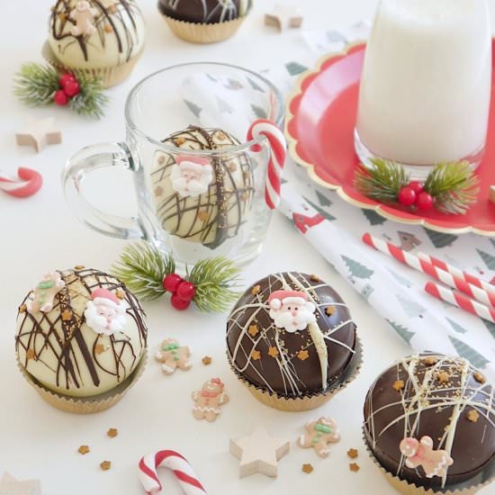 Christmas Hot Cocoa Bombs