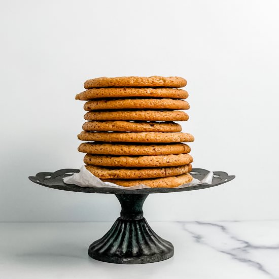 2-ingredient tahini maple cookies