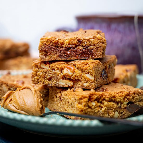 Brown Butter Biscoff Blondies