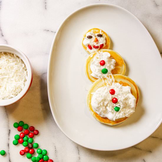 How to Make Snowman Pancakes