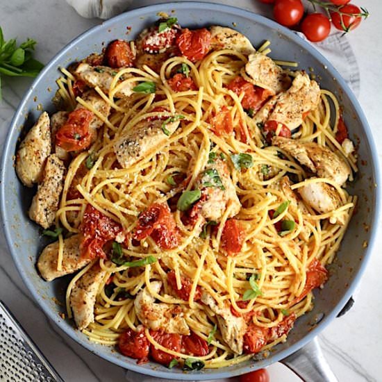 Chicken, Cherry Tomato, Basil Pasta