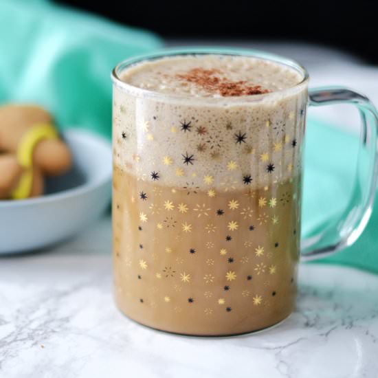 Peppermint Gingerbread Tea Latte