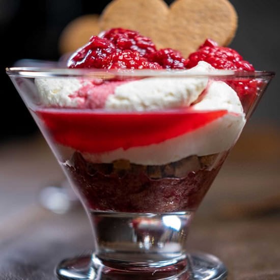 Raspberries w Mascarpone Mousse
