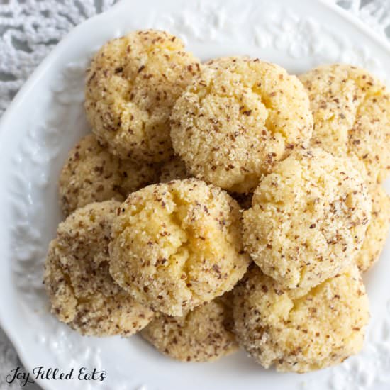 Keto Almond Cookies