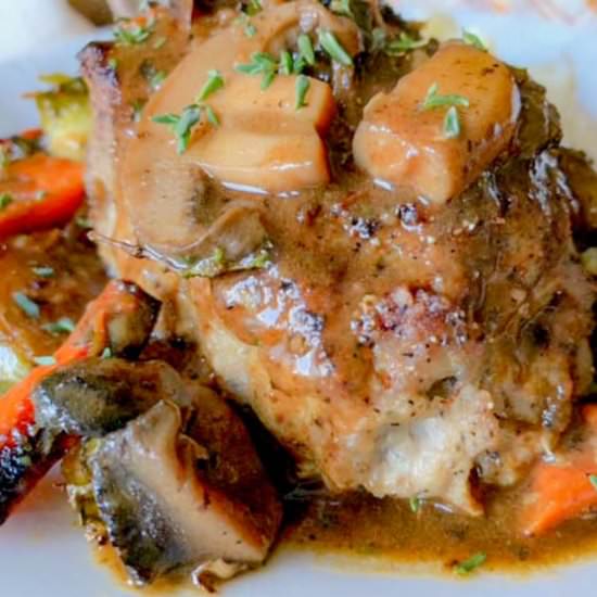 Skillet Turkey Meatloaves & Gravy