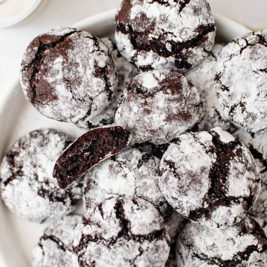 Chocolate Crinkle Cookies