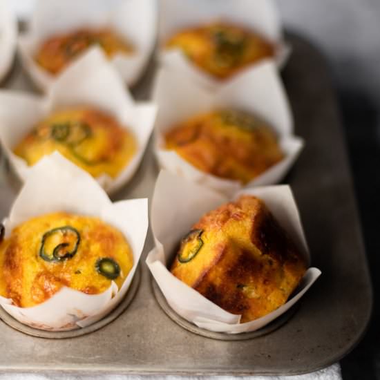 jalapeño cornbread muffins