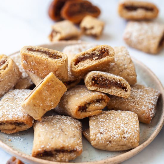 Homemade Vegan Fig Newtons