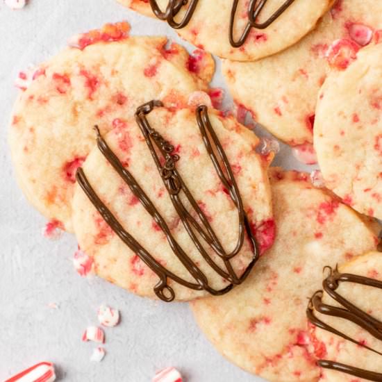 Peppermint Shortbread Cookies