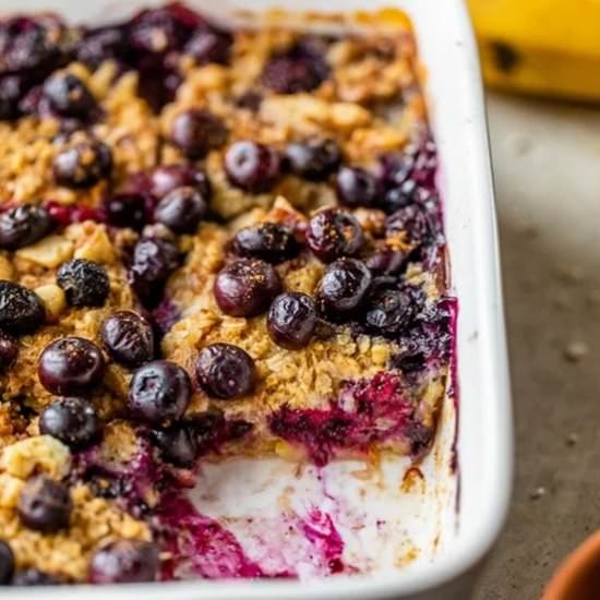 Baked Oatmeal Blueberries & Bananas