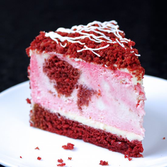 Red Velvet Cheesecake