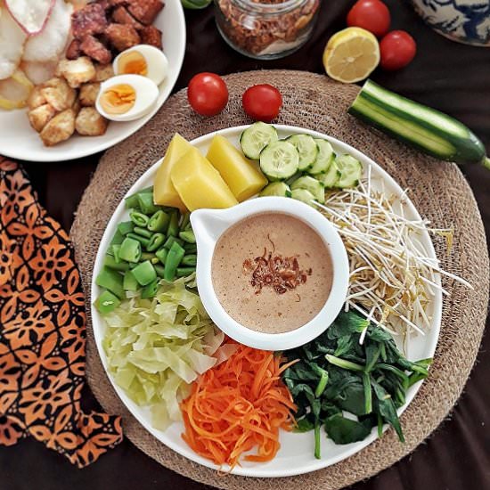 GADO GADO BETAWI