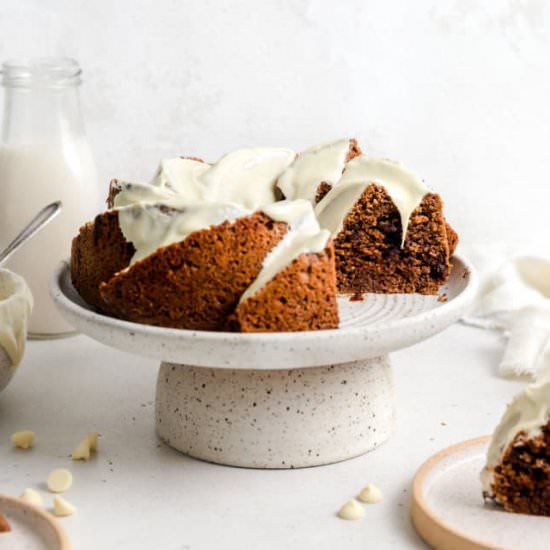 Healthy Gingerbread Bundt Cake