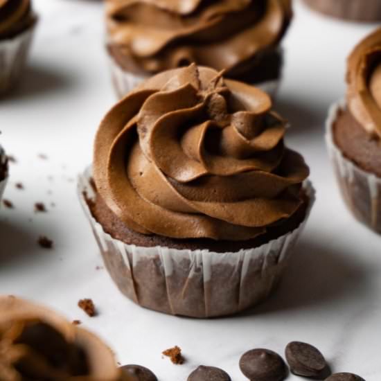 Easy chocolate cupcakes