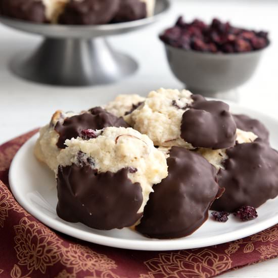 Keto Coconut Macaroons