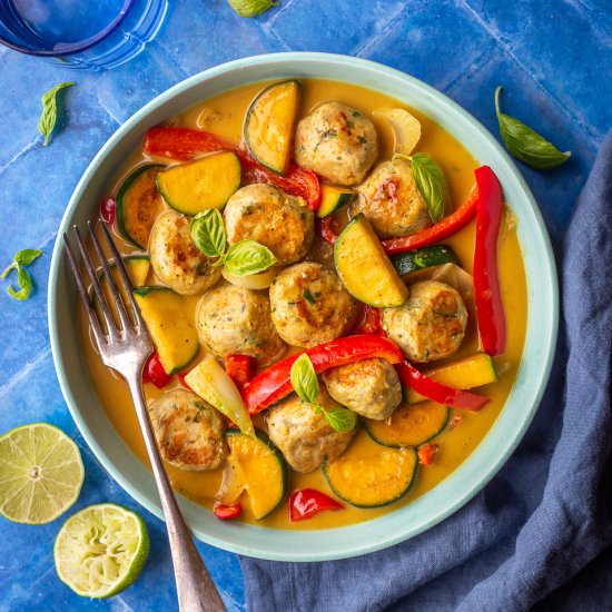 Turkey Meatballs in Yellow Curry