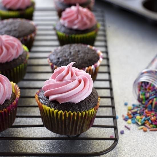 Classic Chocolate Cupcakes