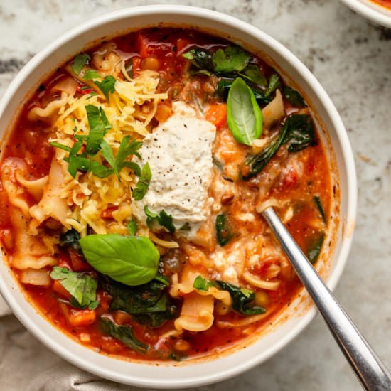 One Pot Vegan Lasagna Soup