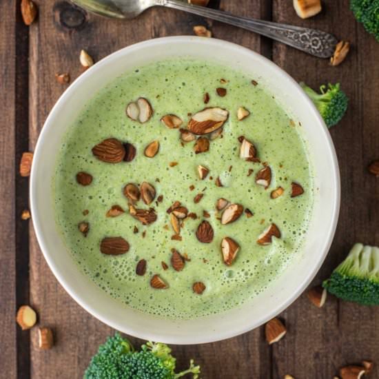 Broccoli Almond Soup