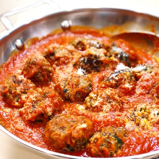 Ricotta Meatballs With Spinach