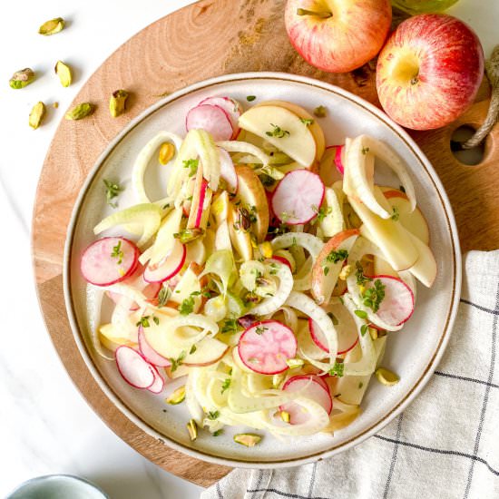 Apple, fennel and radish salad