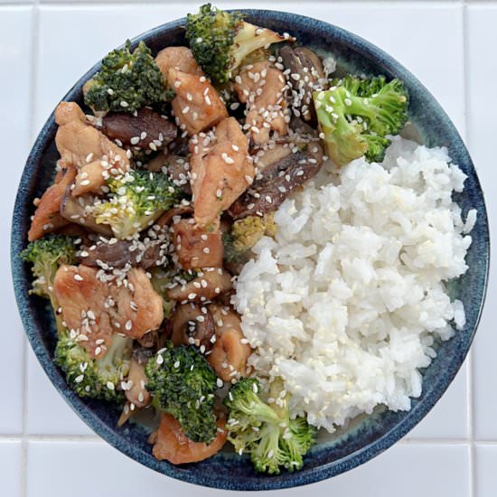 Chicken Broccoli Mushroom Stir Fry