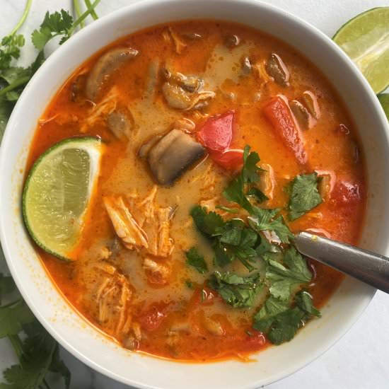 Keto Thai Coconut Curry Soup