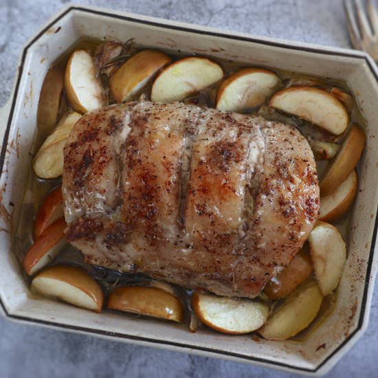 Baked pork loin with apple rosemary